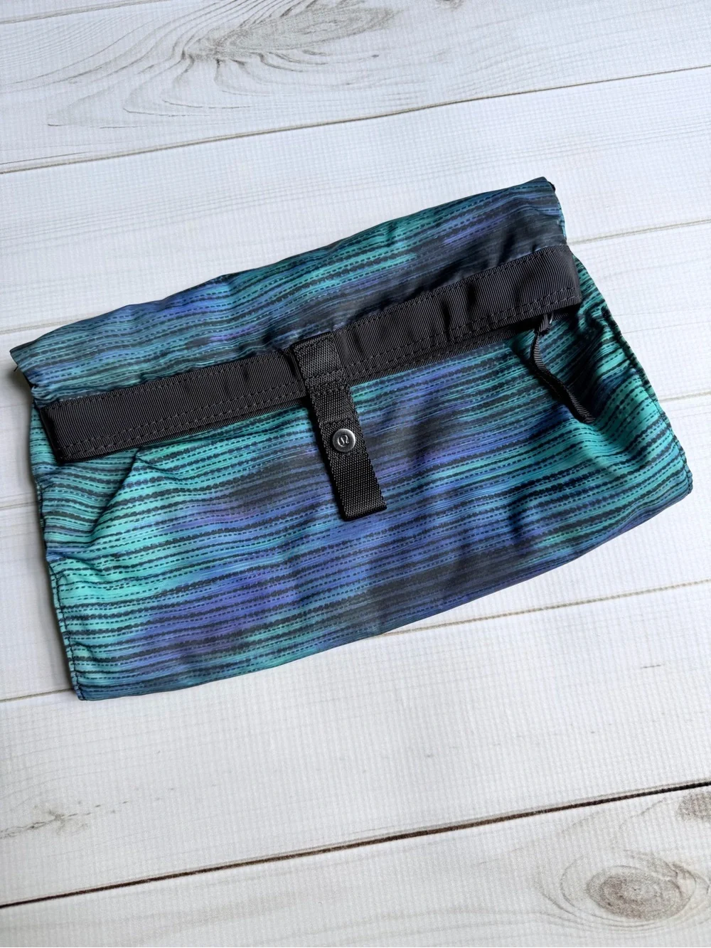 lululemon athletica Striped Teal, Aqua & Navy wet bag
